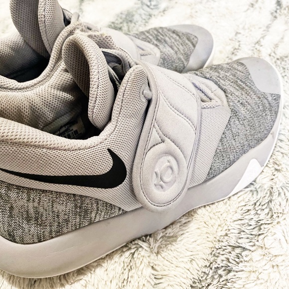 🚫SOLD🚫Mens KD Trey 5 V Basketball Shoes Wolf - Picture 2 of 7